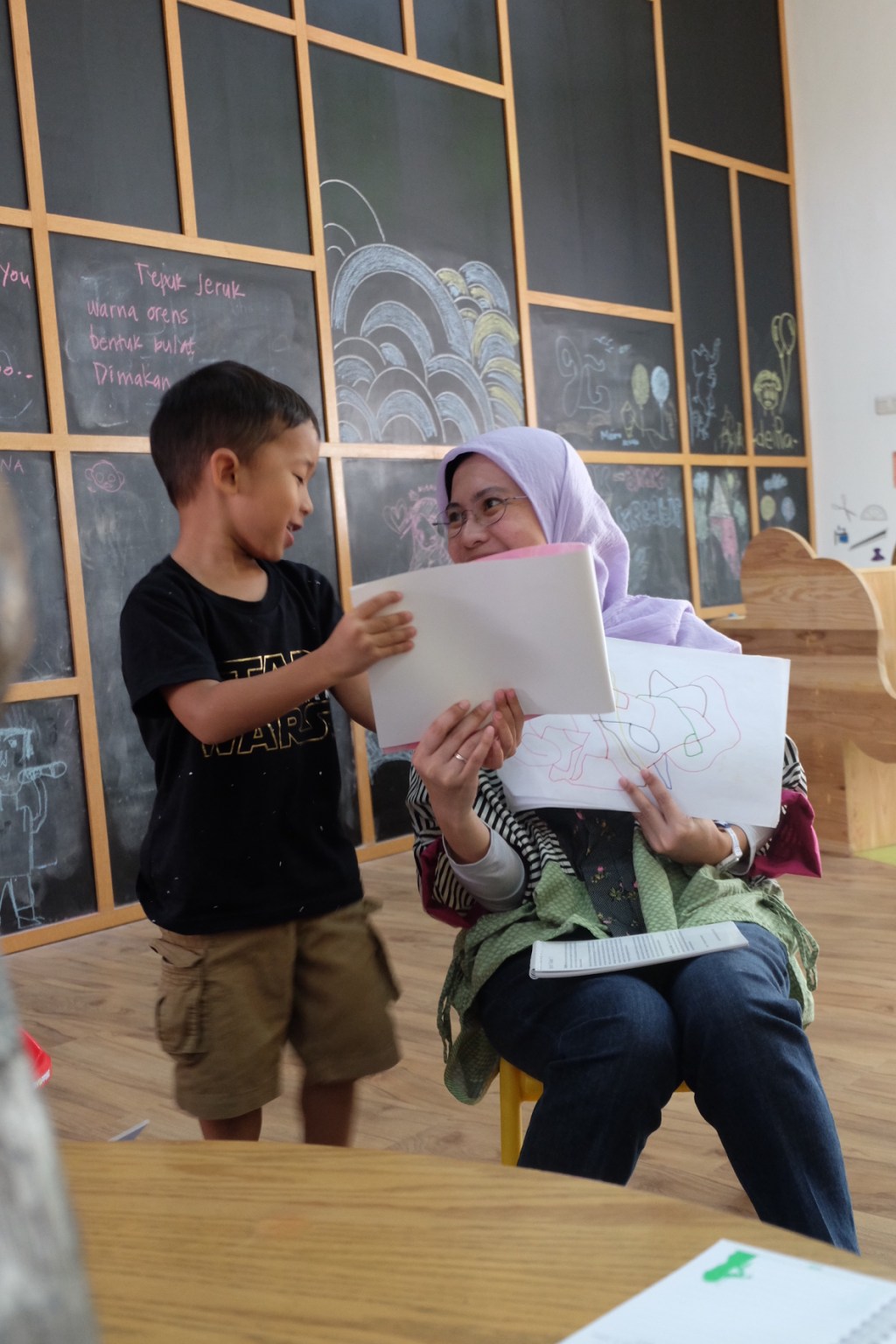 Mungkin kita cuma butuh&nbsp;Coret-coret..